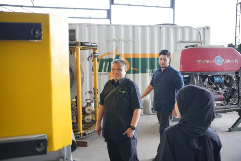 Netherlands Maritime University College (NMUC) Mini ROV, including a BlueROV system, from Cornerstone Offshore Sdn. Bhd. at the NMUC Kota Masai Workshop. Netherlands Maritime University College (NMUC) Netherlands Maritime University College (NMUC) media